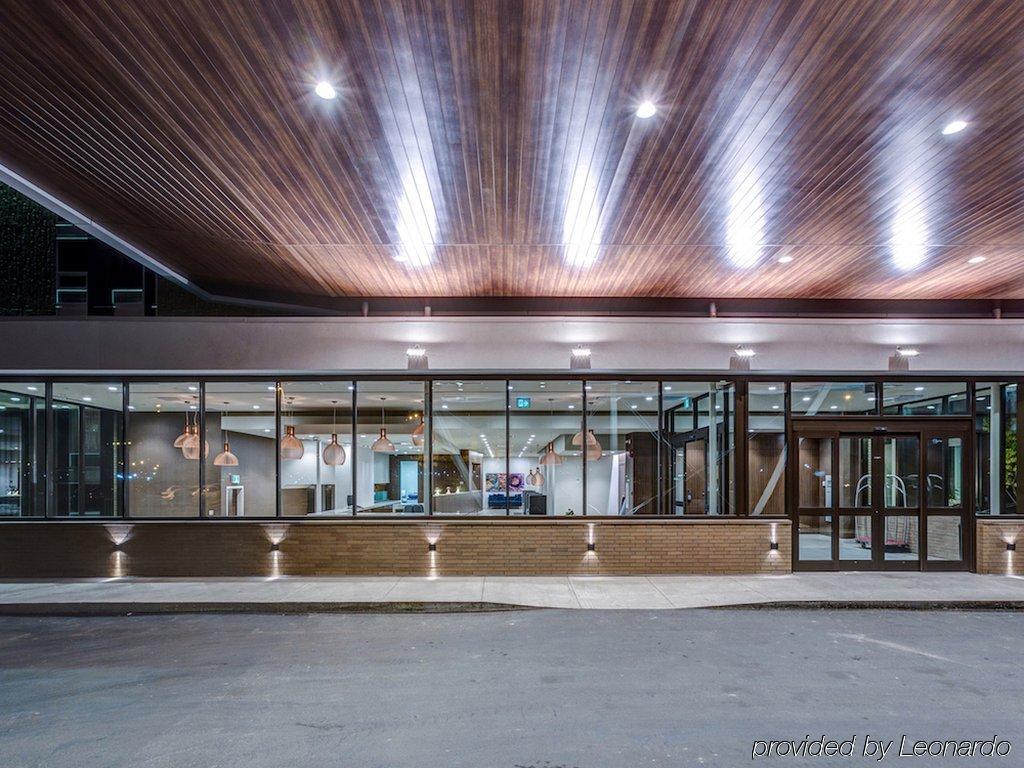赫里塔奇酒店&会议中心 - 萨斯卡通 外观 照片